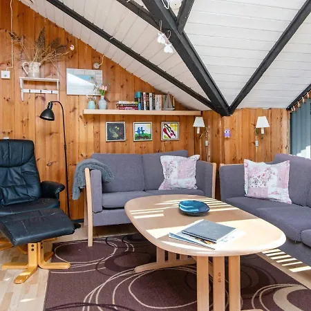 6 Person Holiday In Ulfborg