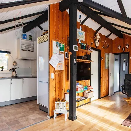 6 Person Holiday In Nyaraló *